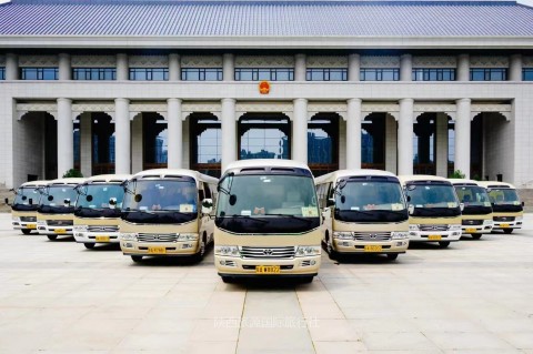 丰田考斯特商务车